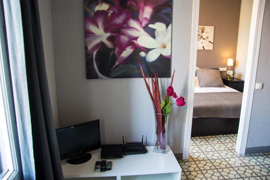 Apartament Barcelonaguest Zewnętrze zdjęcie